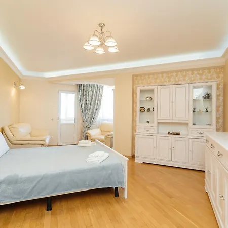Centr Lev Tolstoi Luxrent *