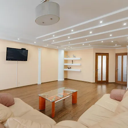 Centr Lev Tolstoi Luxrent *