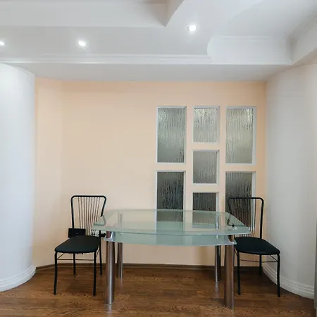 Centr Lev Tolstoi Luxrent Apartment Chisinau